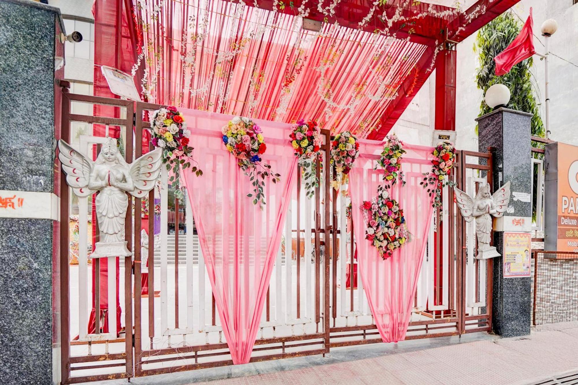 Hotel O Paras Palace Kanpur Exterior foto